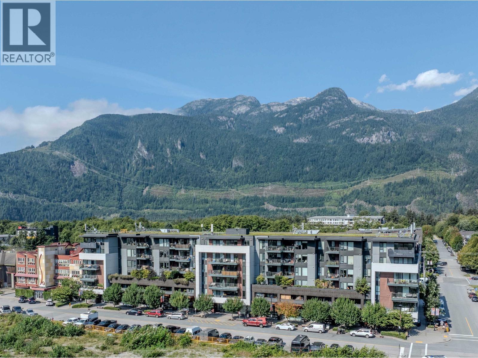 203 37881 Cleveland Avenue, Squamish, British Columbia  V8B 0Z7 - Photo 2 - R3160323