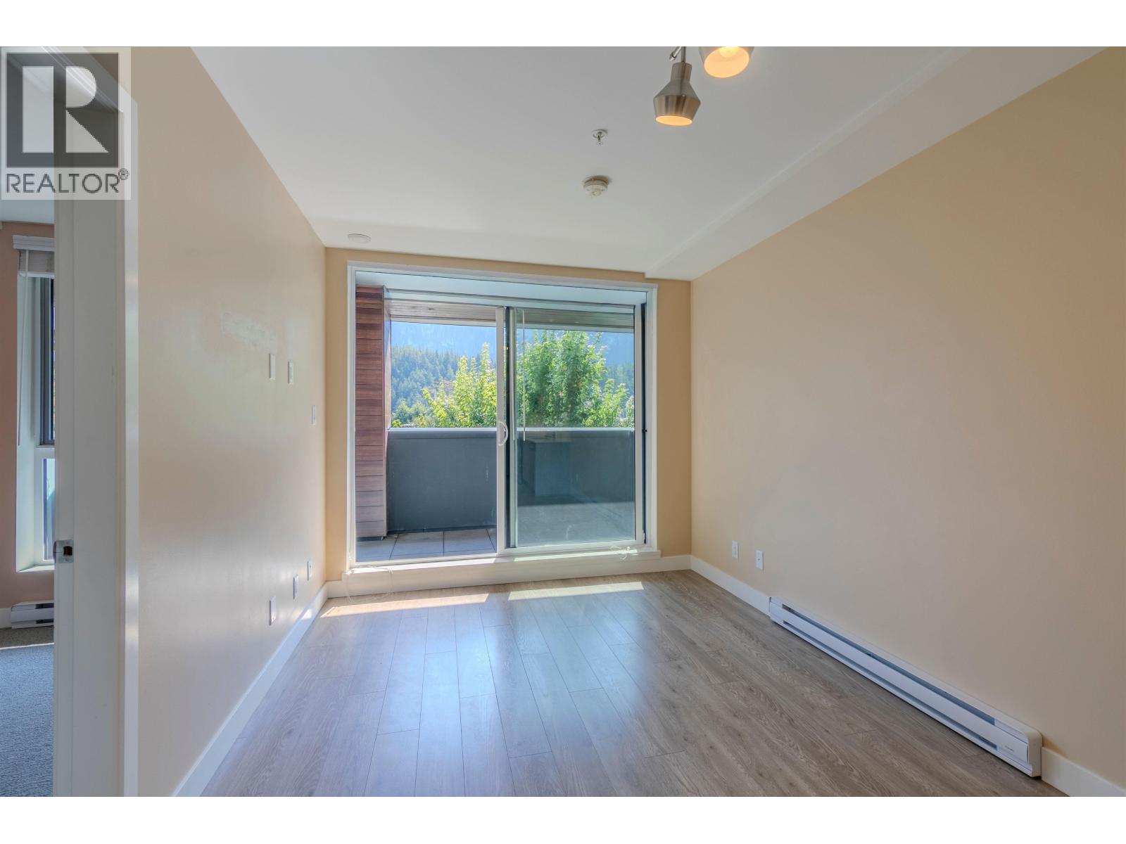 203 37881 Cleveland Avenue, Squamish, British Columbia  V8B 0Z7 - Photo 9 - R3160323