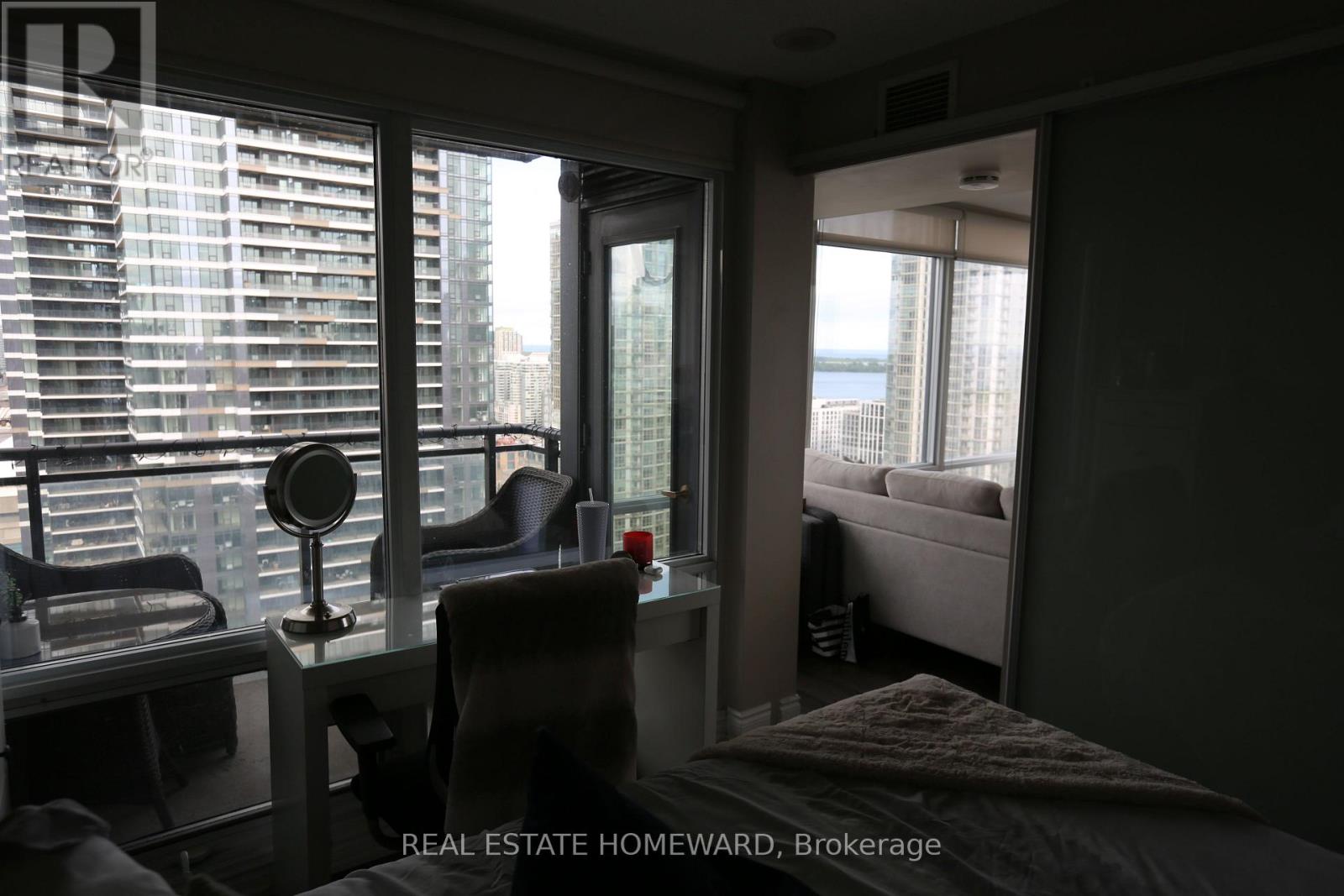 3506 - 25 Telegram Mews, Toronto, Ontario  M5V 3Z1 - Photo 14 - C13734742