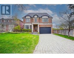 28 CARNWATH CRESCENT, Toronto, Ontario