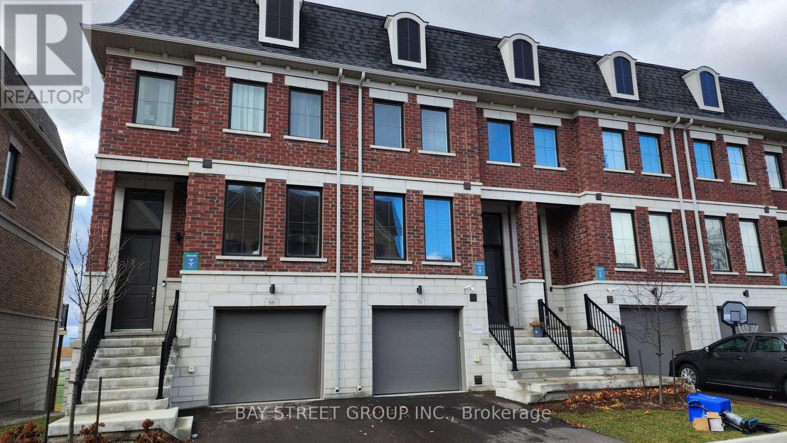 70 SEACOASTS CIRCLE, Vaughan, Ontario