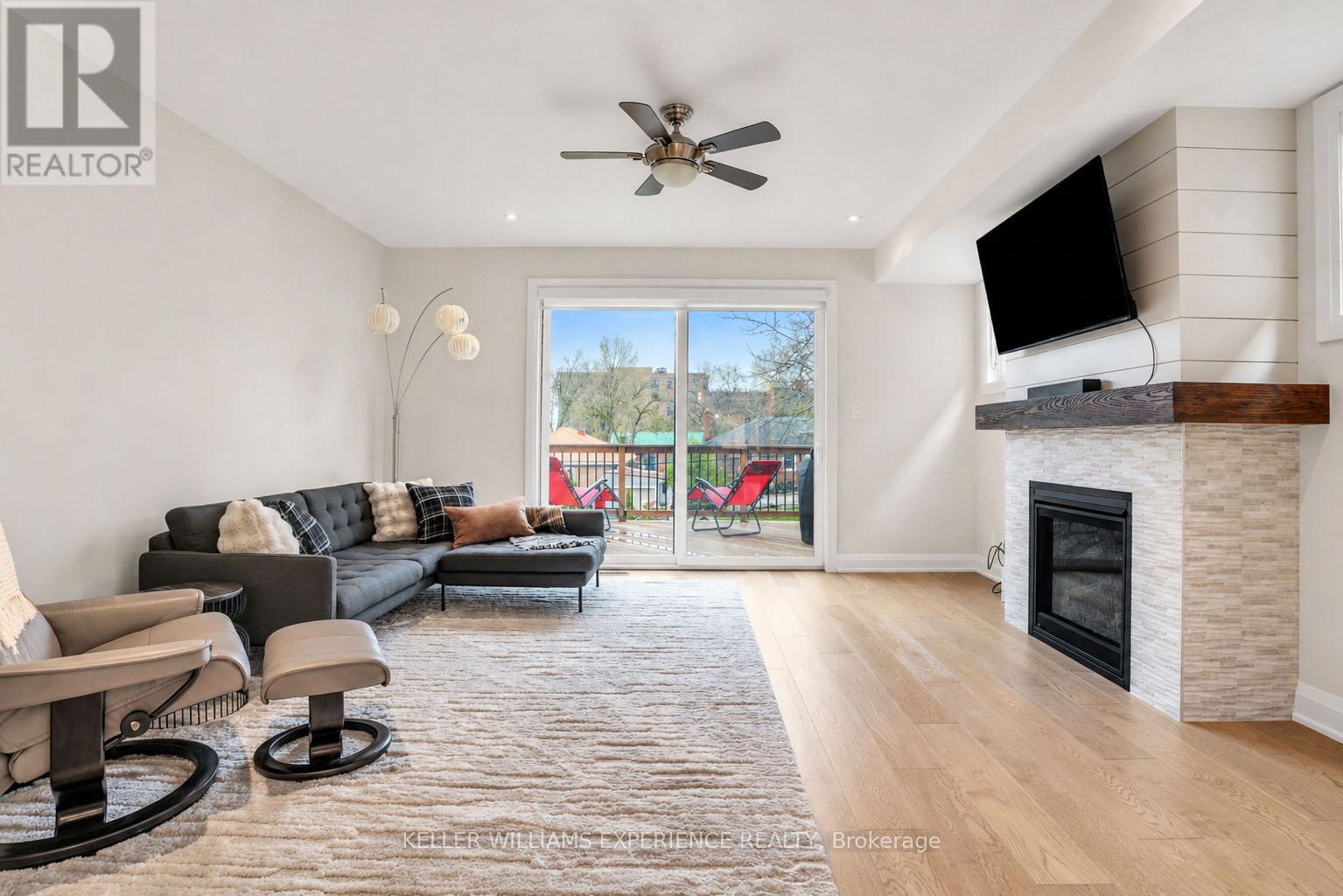 86 Clapperton Street, Barrie, Ontario  L4M 3G2 - Photo 7 - S13734740