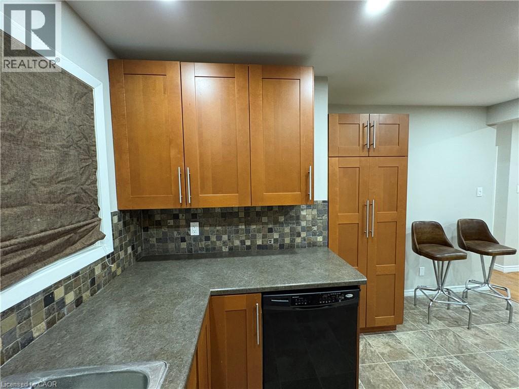 194 River Road E Unit# Upper, Kitchener, Ontario  N2B 2G8 - Photo 8 - 40859981