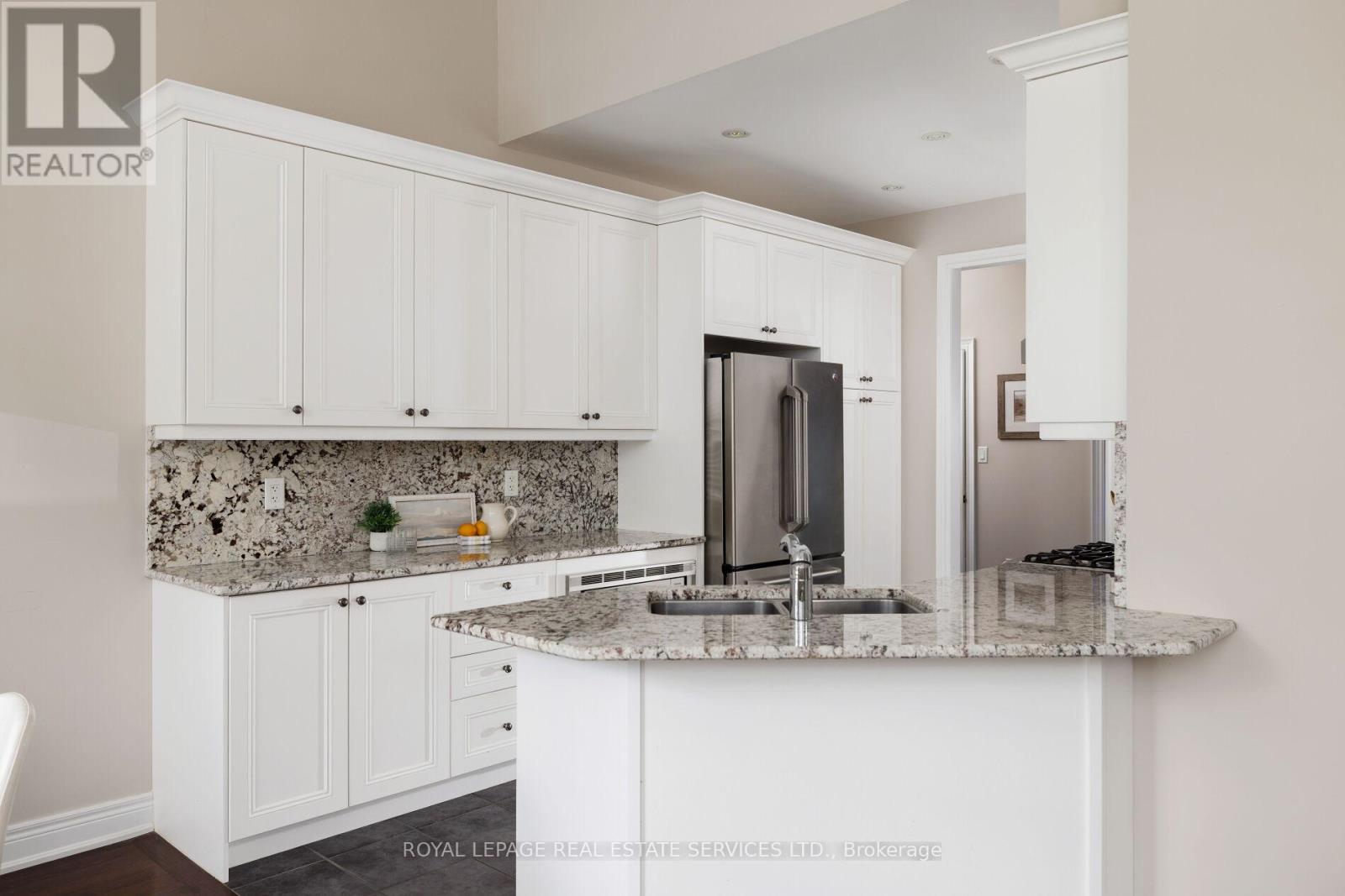 26 - 3353 Liptay Avenue, Oakville, Ontario  L6M 0M6 - Photo 17 - W13734722