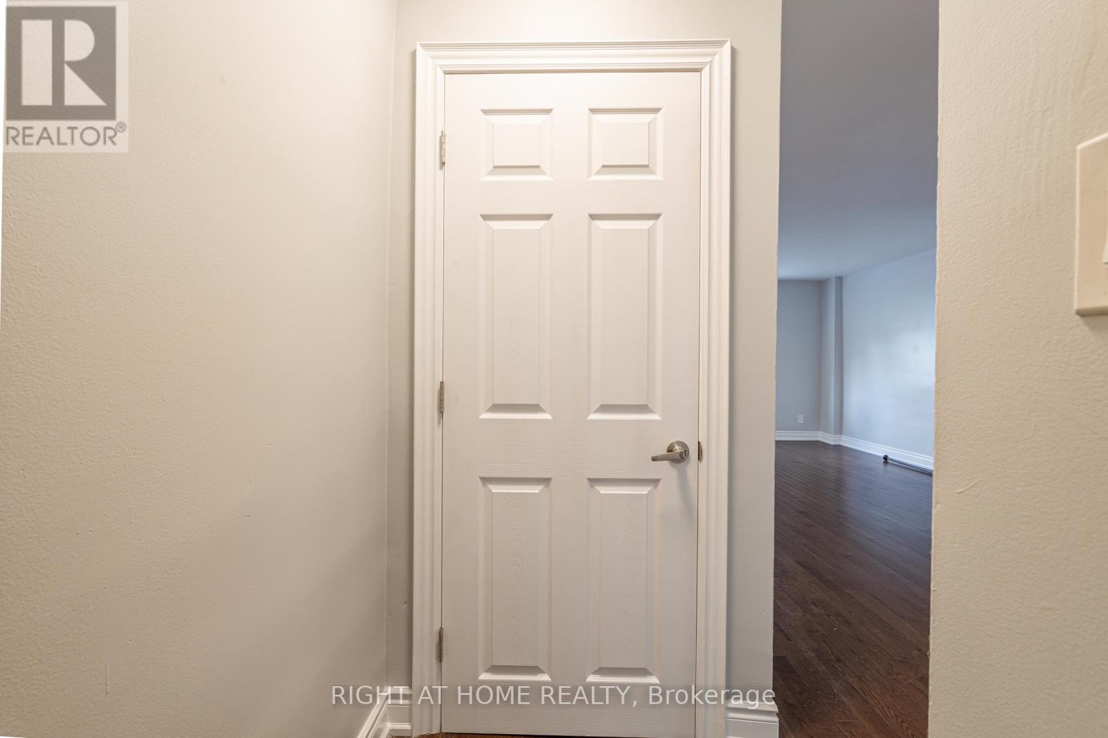 A - 1132 The Queensway Avenue, Toronto, Ontario  M8Z 1P7 - Photo 2 - W13734738
