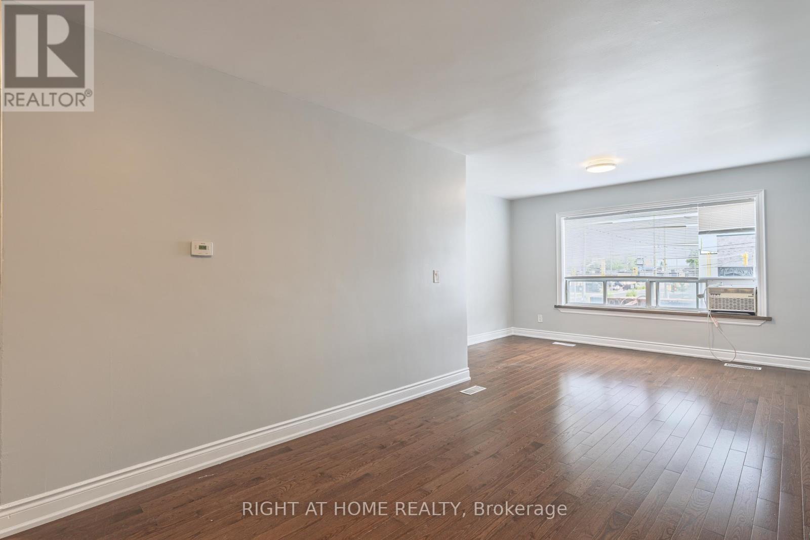 A - 1132 The Queensway Avenue, Toronto, Ontario  M8Z 1P7 - Photo 9 - W13734738