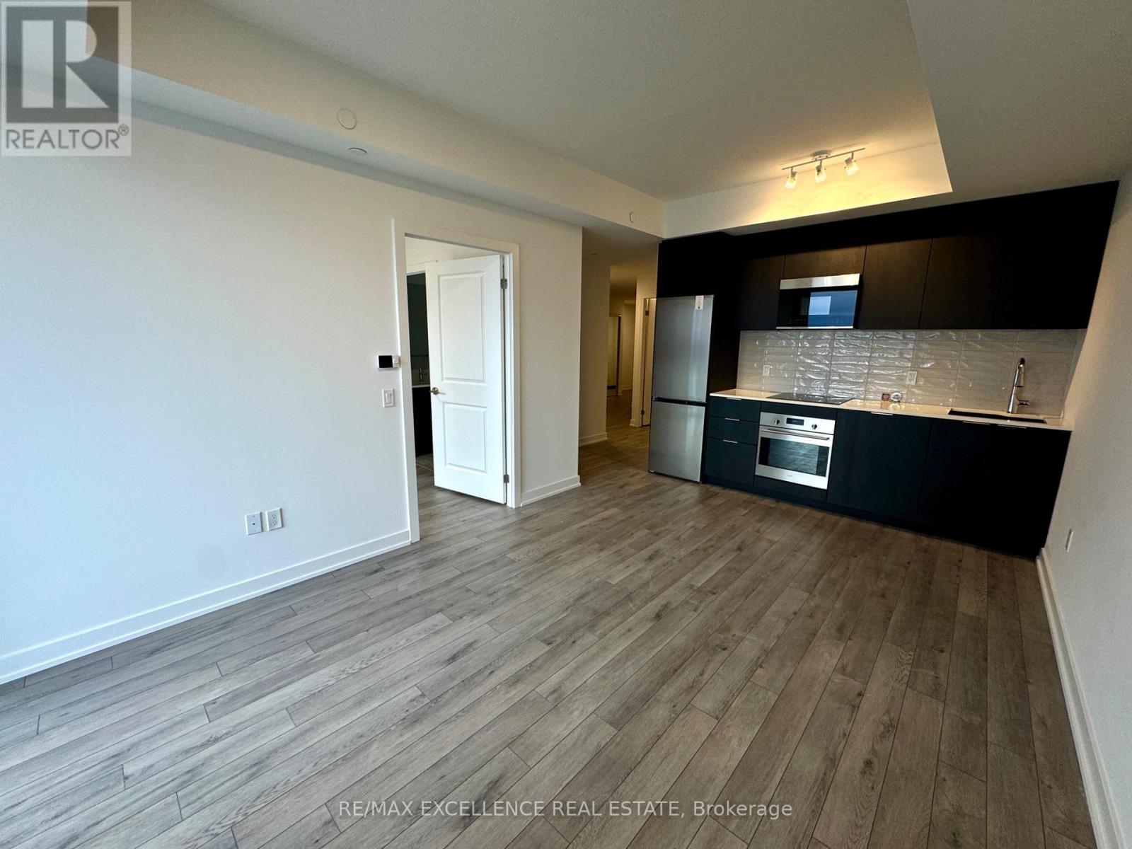 413 - 15 SKYRIDGE DRIVE, Brampton, Ontario