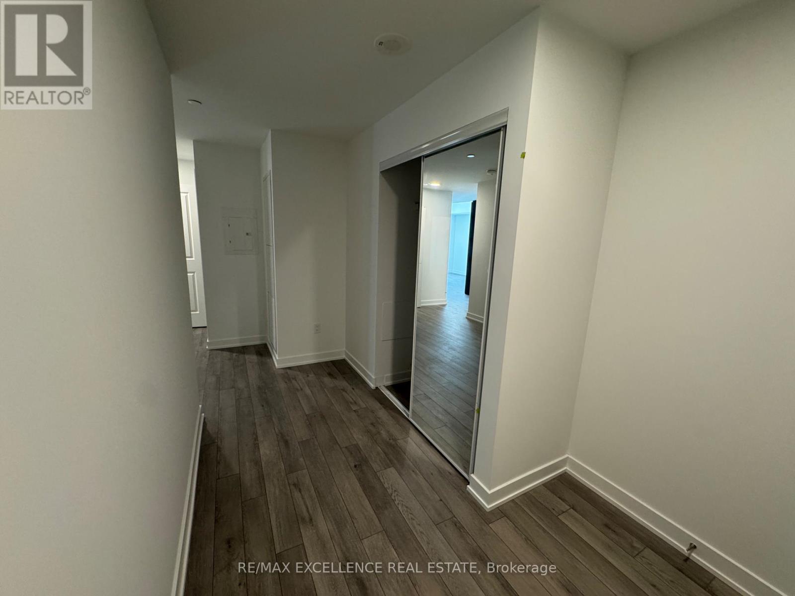 413 - 15 Skyridge Drive, Brampton, Ontario  L6P 4S3 - Photo 2 - W13734550