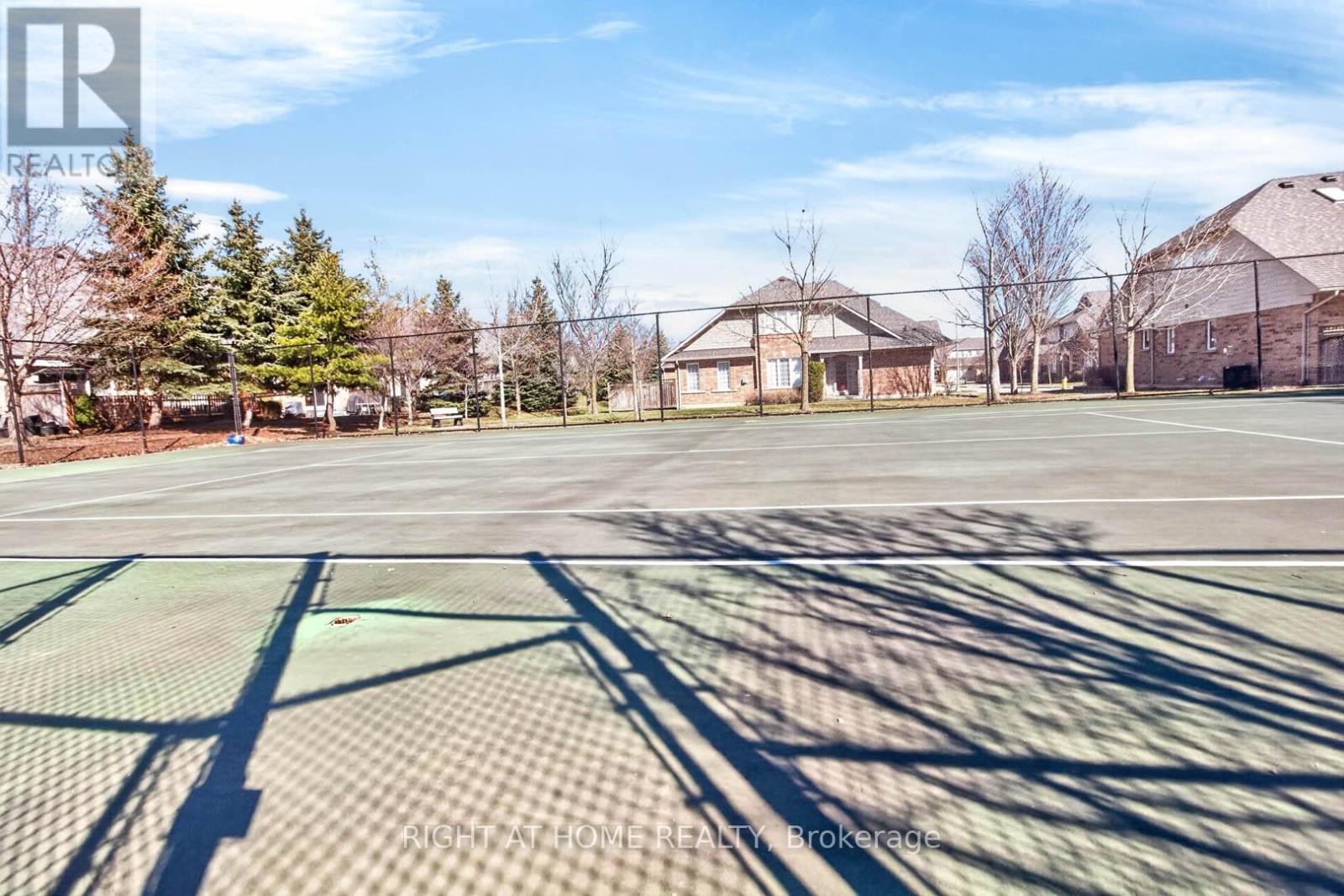145 Louisbourg Way, Markham, Ontario  L6E 2A2 - Photo 38 - N13494294
