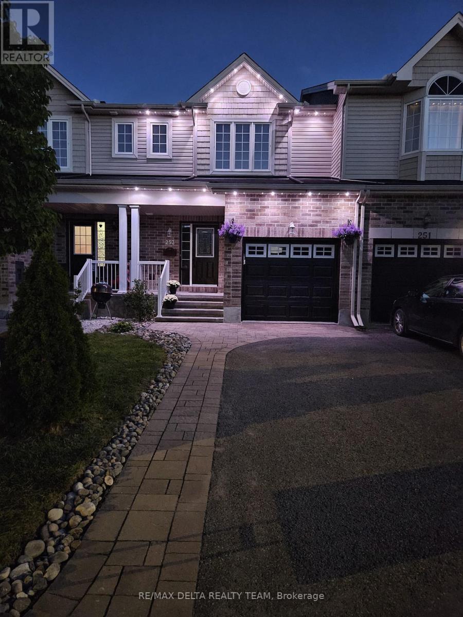 253 Cityview Crescent, Ottawa, Ontario  K4A 0T9 - Photo 4 - X13734510