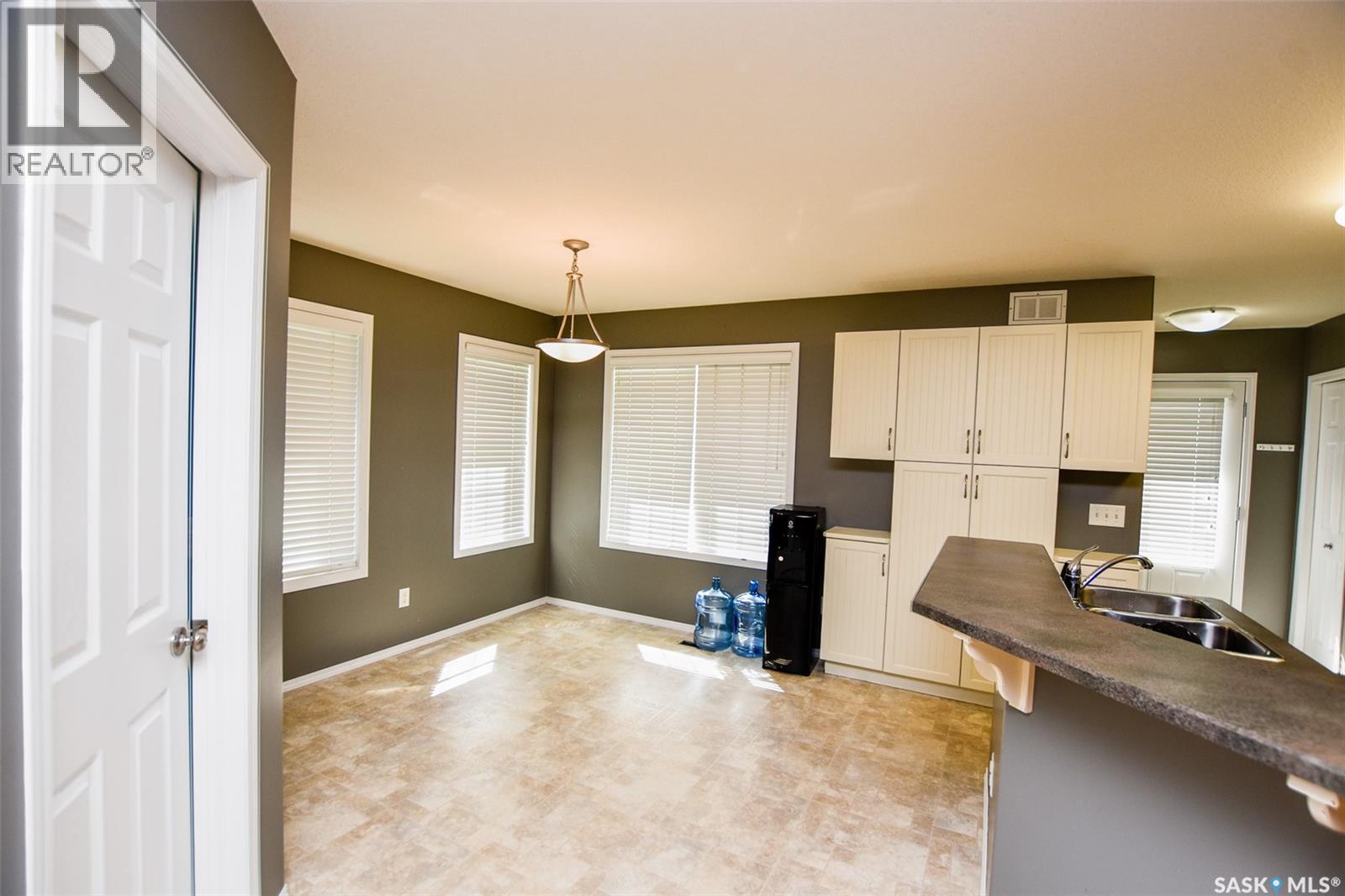 165 615 Stensrud Road, Saskatoon, Saskatchewan  S7W 0A2 - Photo 7 - SK047041