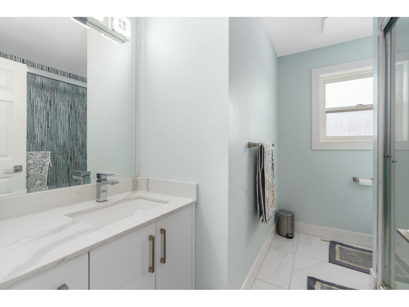 18018 60 Avenue, Surrey, British Columbia  V3S 1V6 - Photo 17 - R3127696