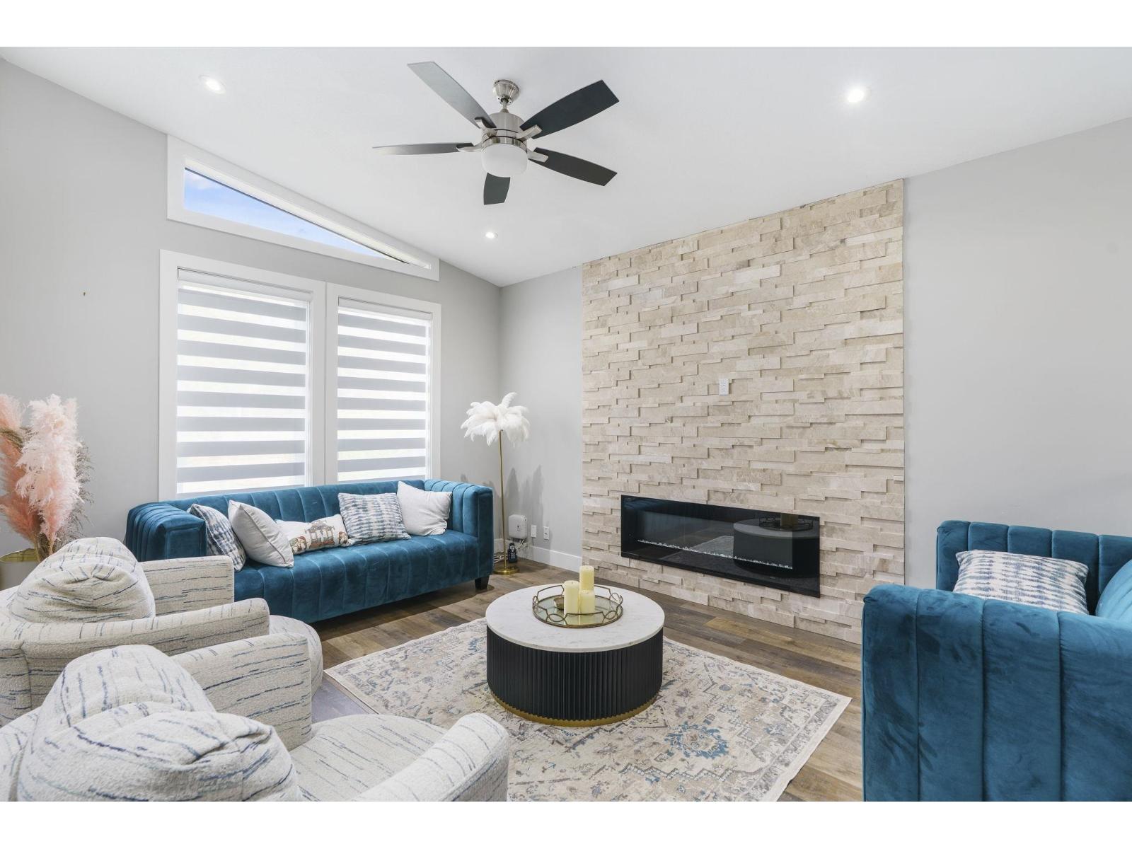 18018 60 Avenue, Surrey, British Columbia  V3S 1V6 - Photo 5 - R3127696