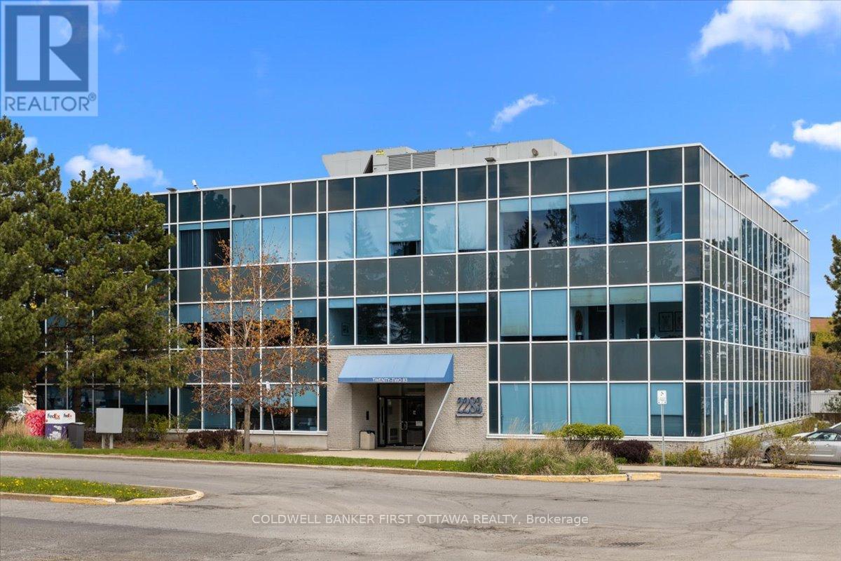 101 - 2283 ST LAURENT BOULEVARD, Ottawa, Ontario
