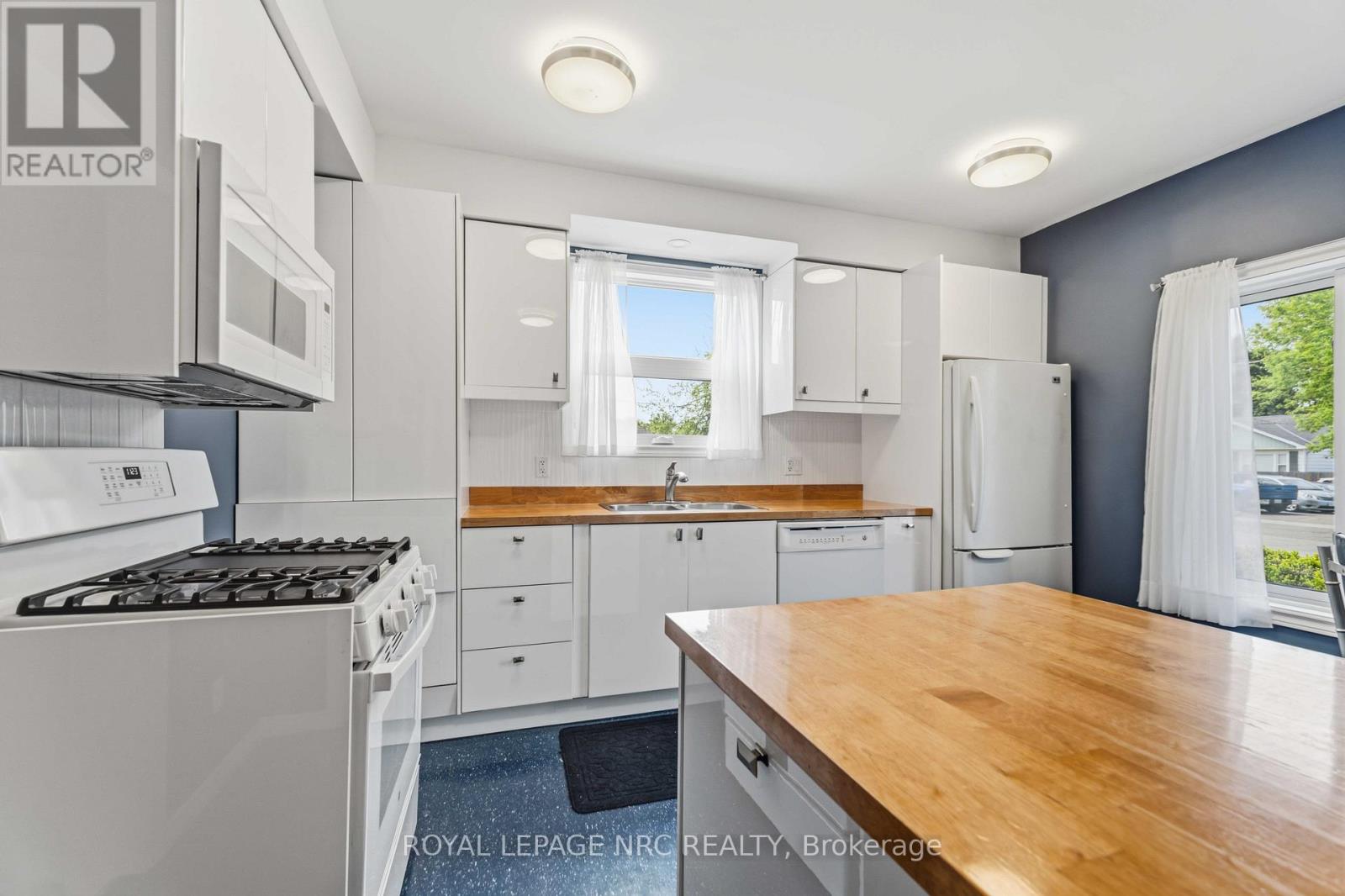 304 Scott Street S, St. Catharines, Ontario  L2N 1J5 - Photo 12 - X13734786