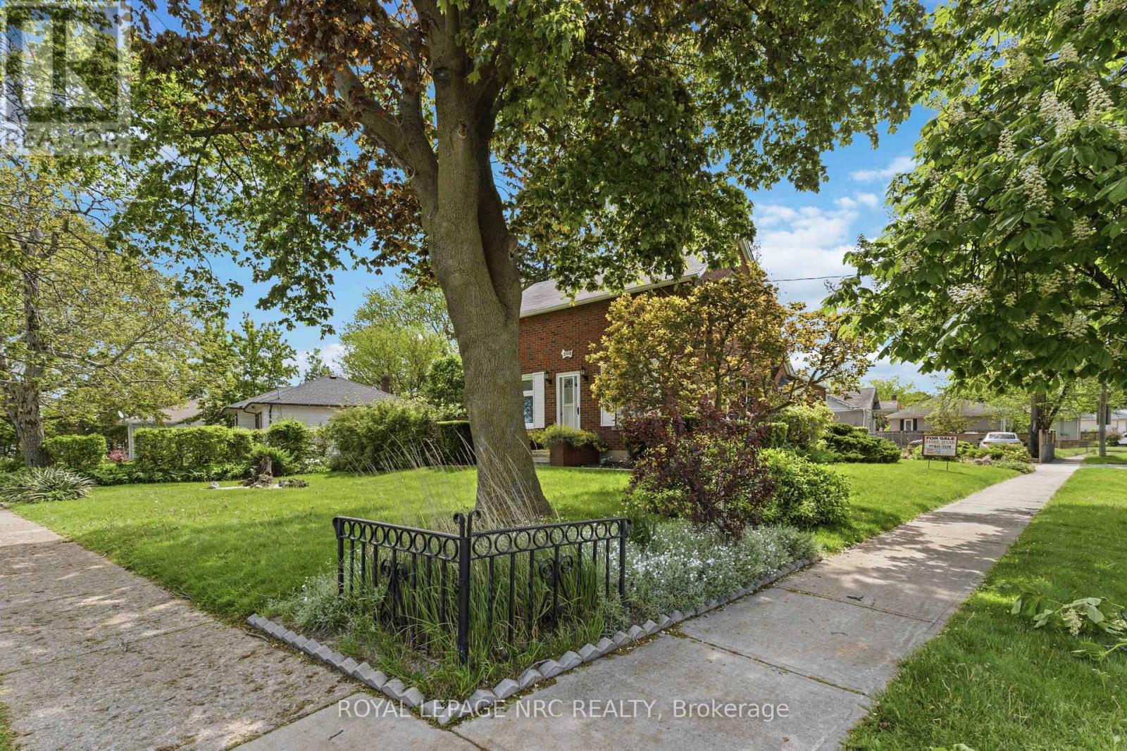 304 Scott Street S, St. Catharines, Ontario  L2N 1J5 - Photo 2 - X13734786