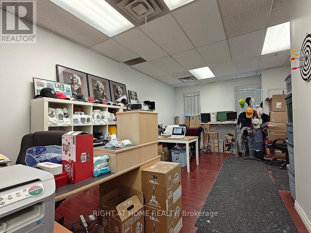 26 - 1220 Ellesmere Road, Toronto, Ontario  M1P 2X5 - Photo 10 - E13734770