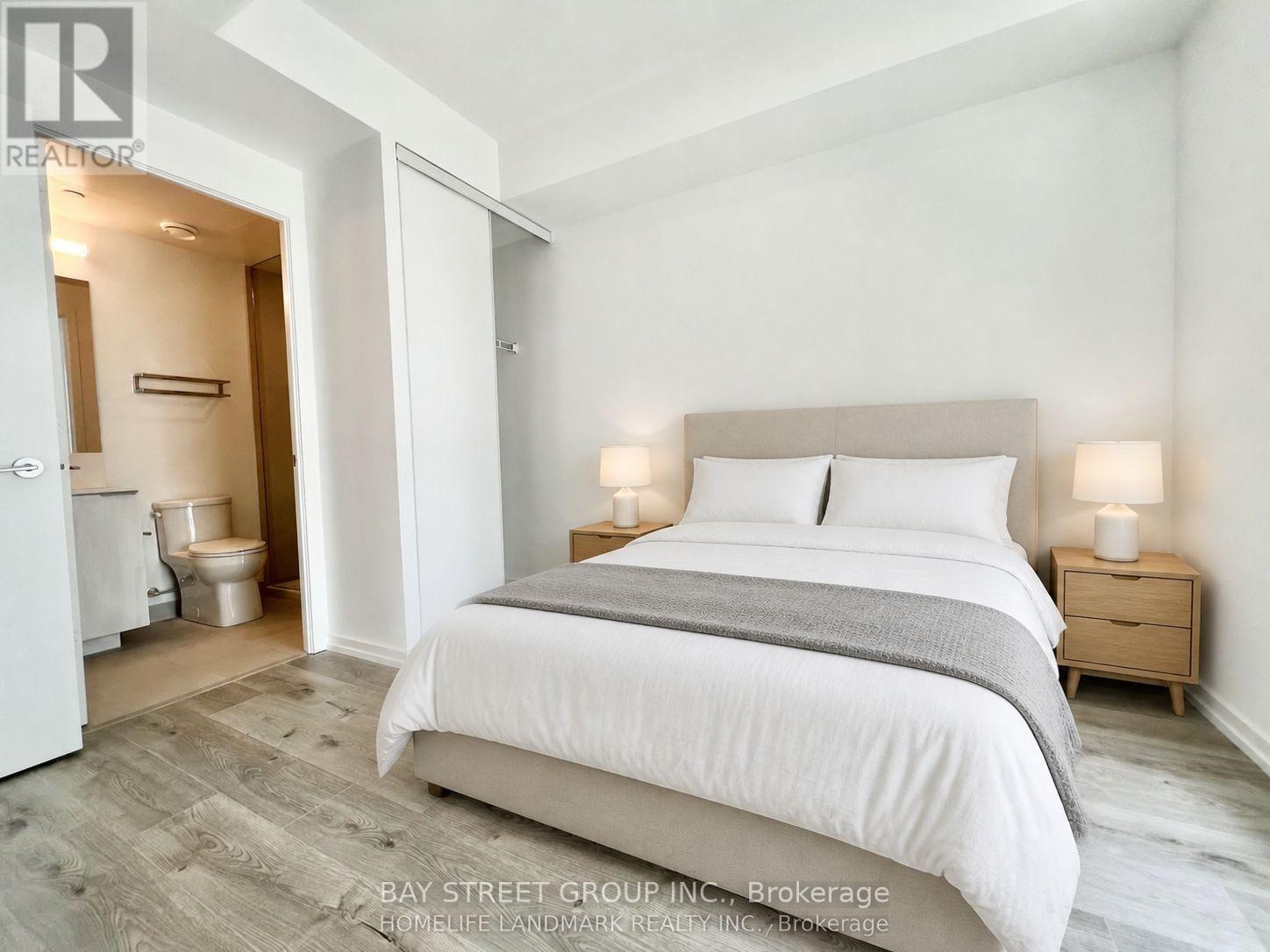 2803 - 7890 Jane Street, Vaughan, Ontario L4K 0K9 - Photo 3 - N13734768