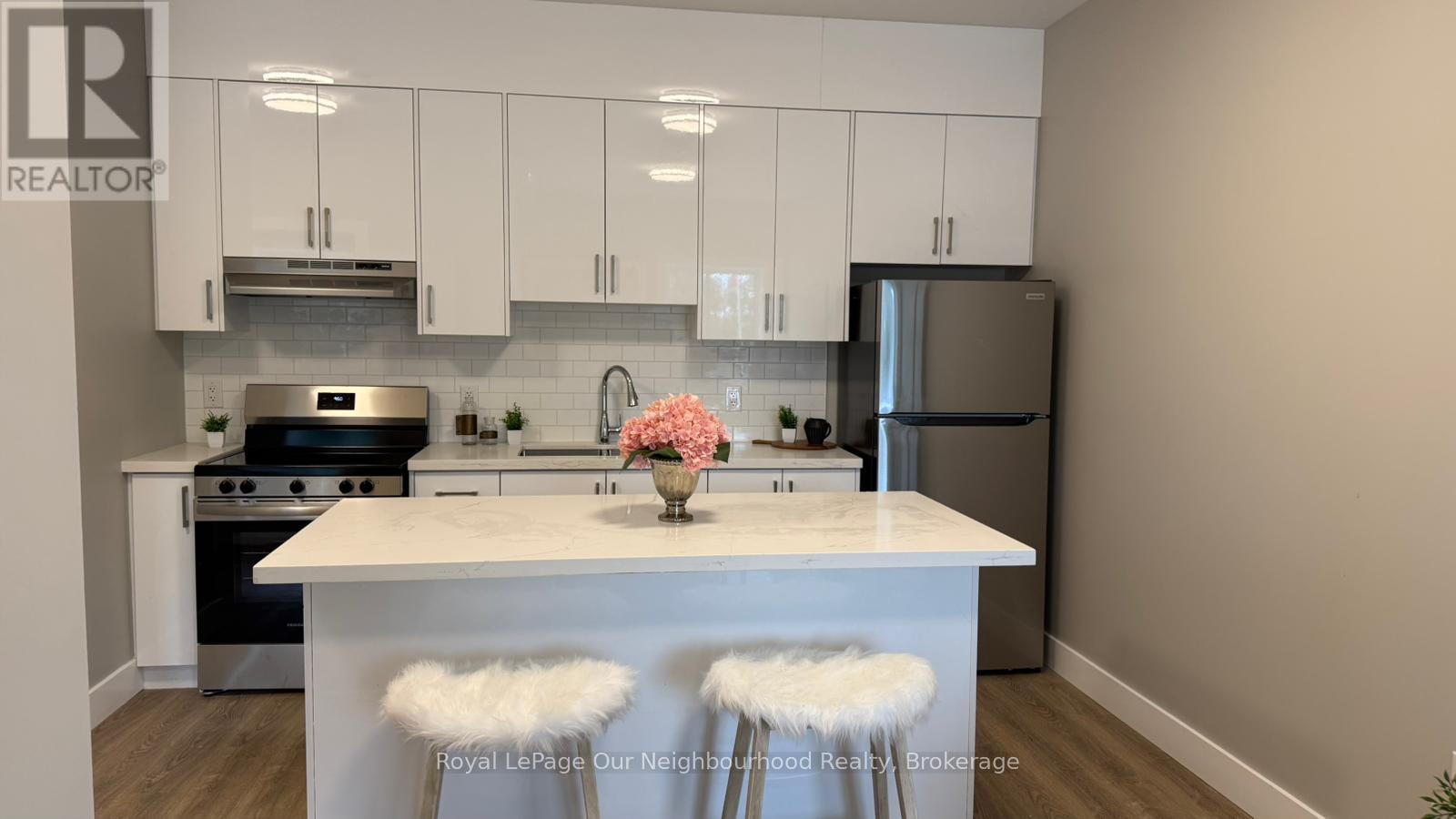 6 - 199 Pine Street, Tay, Ontario  L0K 2C0 - Photo 18 - S13675762
