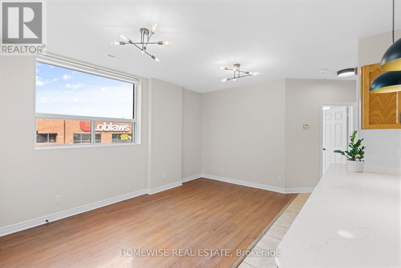 1 - 3635 Dundas Street W, Toronto, Ontario  M6S 2T2 - Photo 10 - W13734784