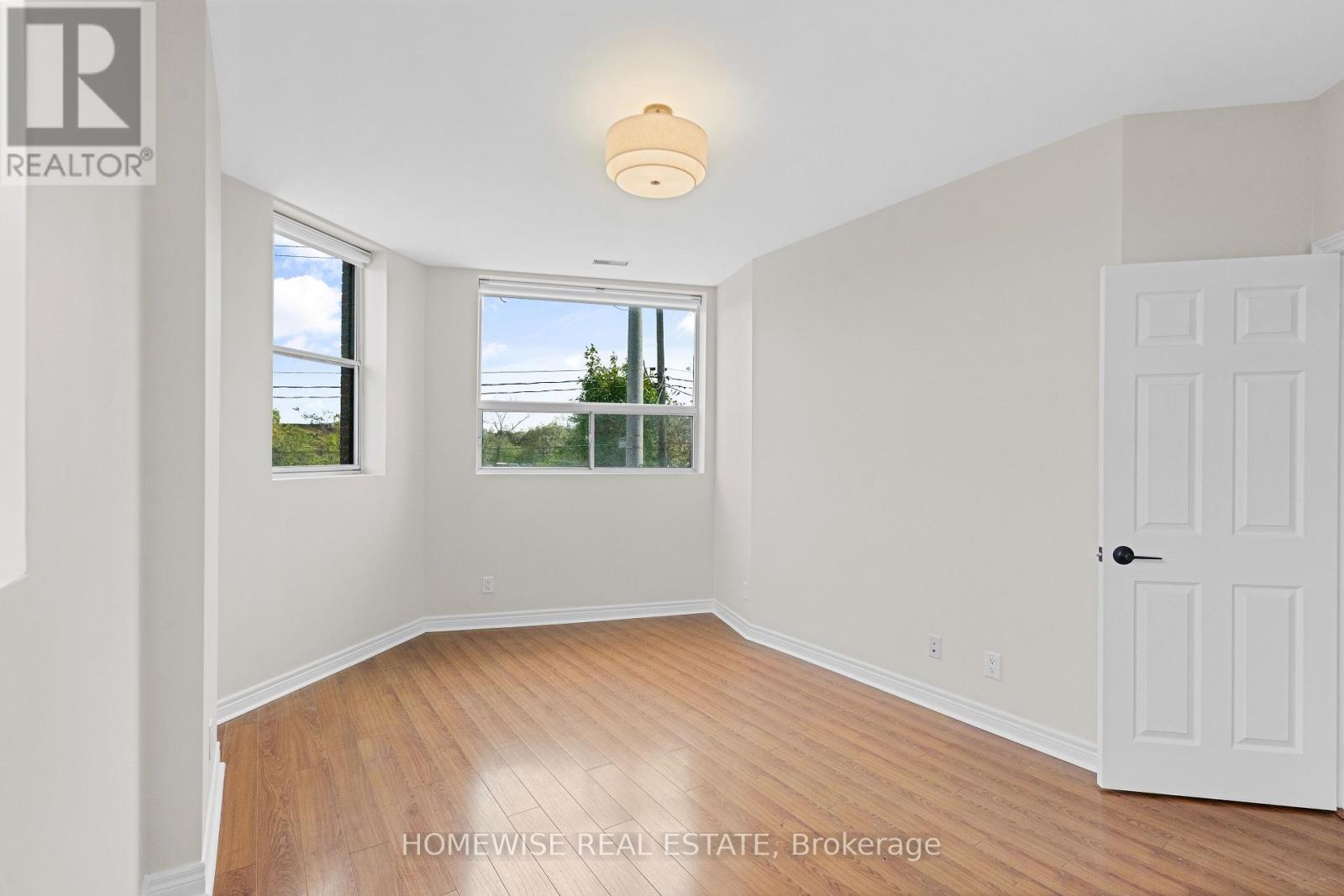 1 - 3635 Dundas Street W, Toronto, Ontario  M6S 2T2 - Photo 20 - W13734784
