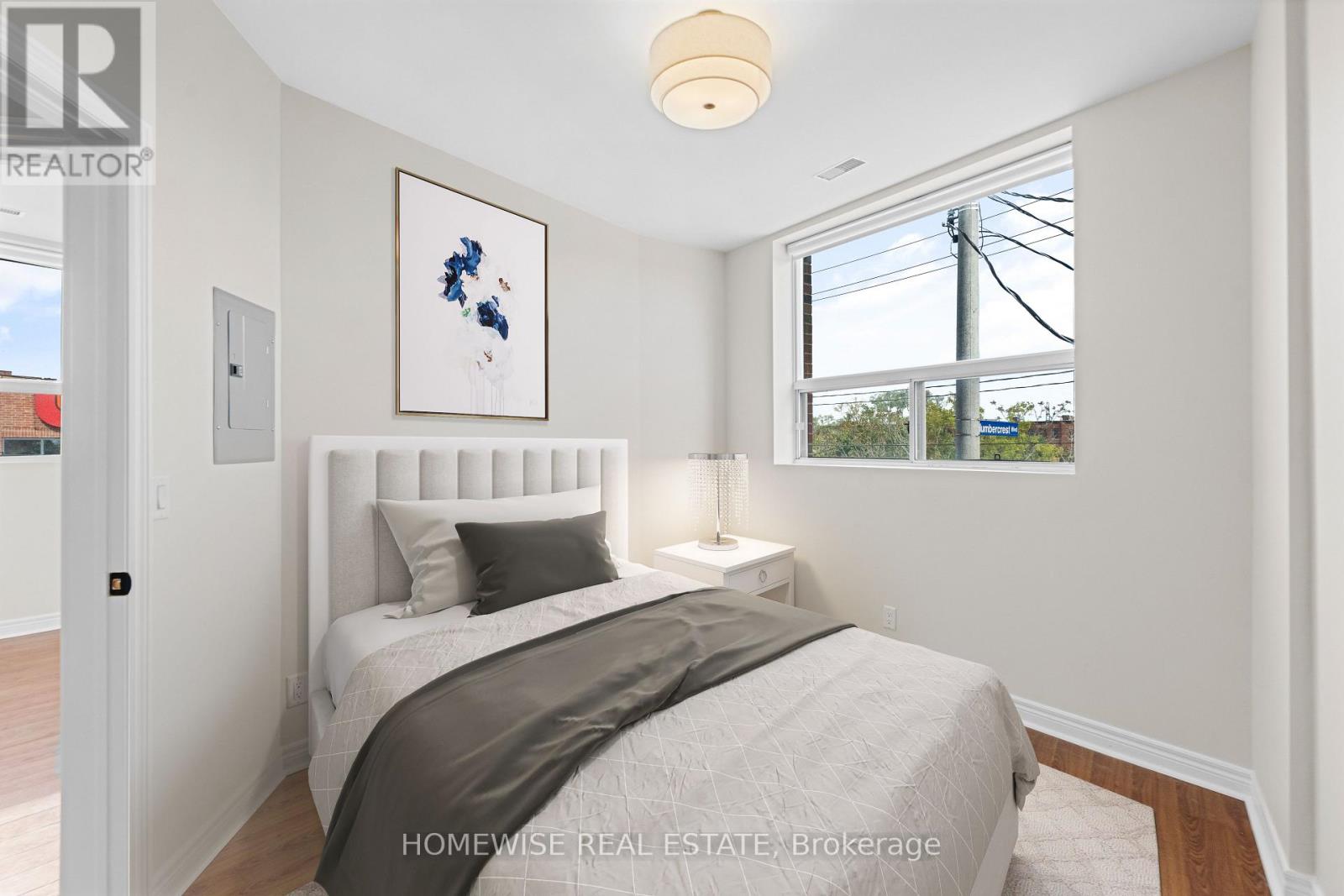 1 - 3635 Dundas Street W, Toronto, Ontario  M6S 2T2 - Photo 25 - W13734784