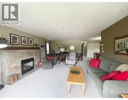 1672 Thayer Court, Kelowna, British Columbia  V1Y 8M2 - Photo 4 - 10389618