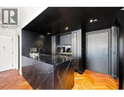 2503 198 AQUARIUS MEWS, Vancouver, British Columbia