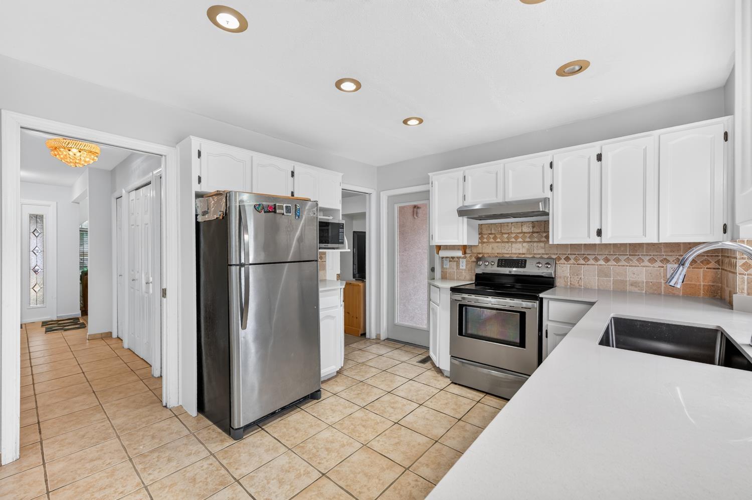 15482 112 Avenue, Surrey, British Columbia  V3R 6H1 - Photo 18 - R3155472