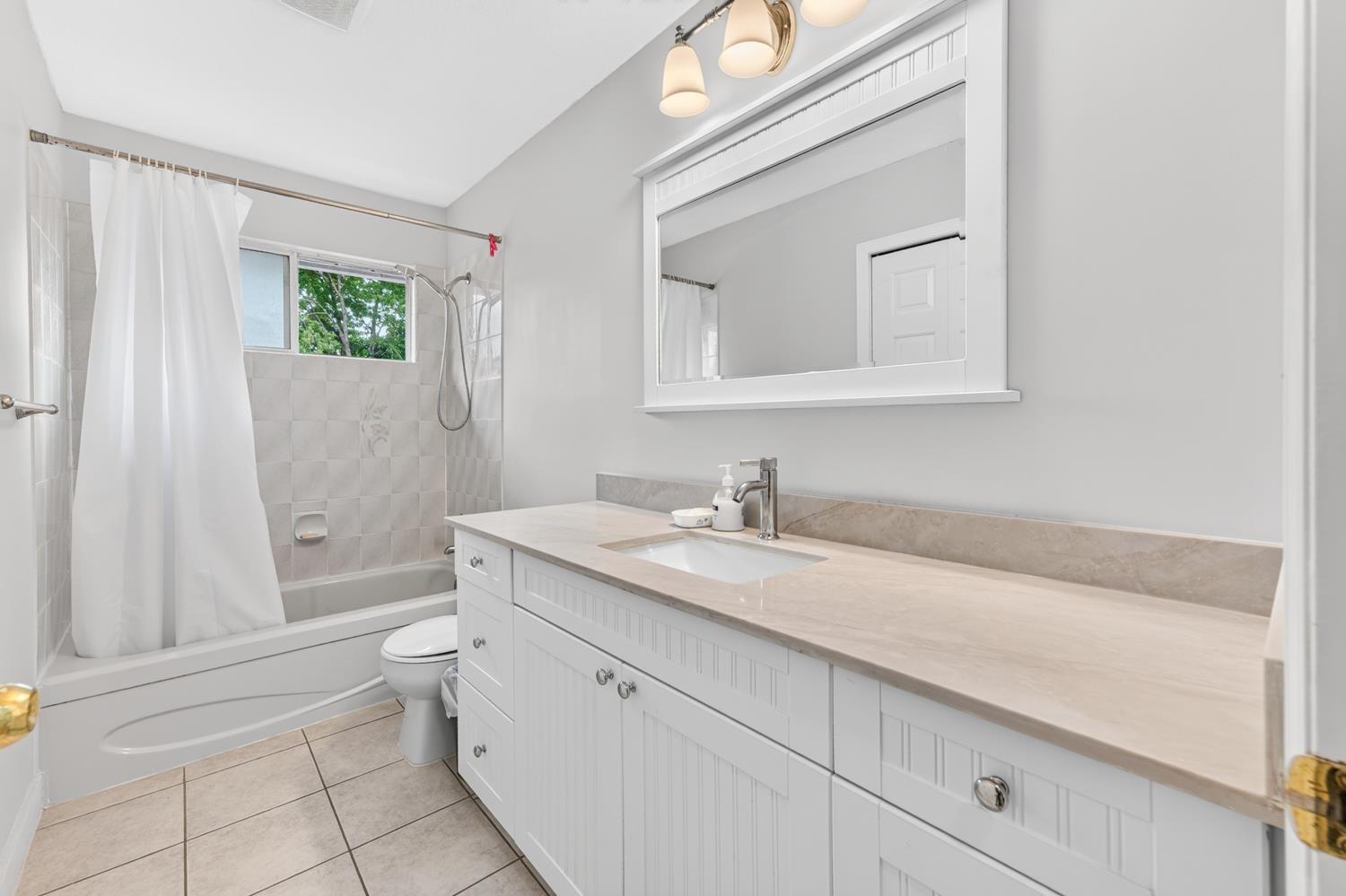 15482 112 Avenue, Surrey, British Columbia  V3R 6H1 - Photo 25 - R3155472