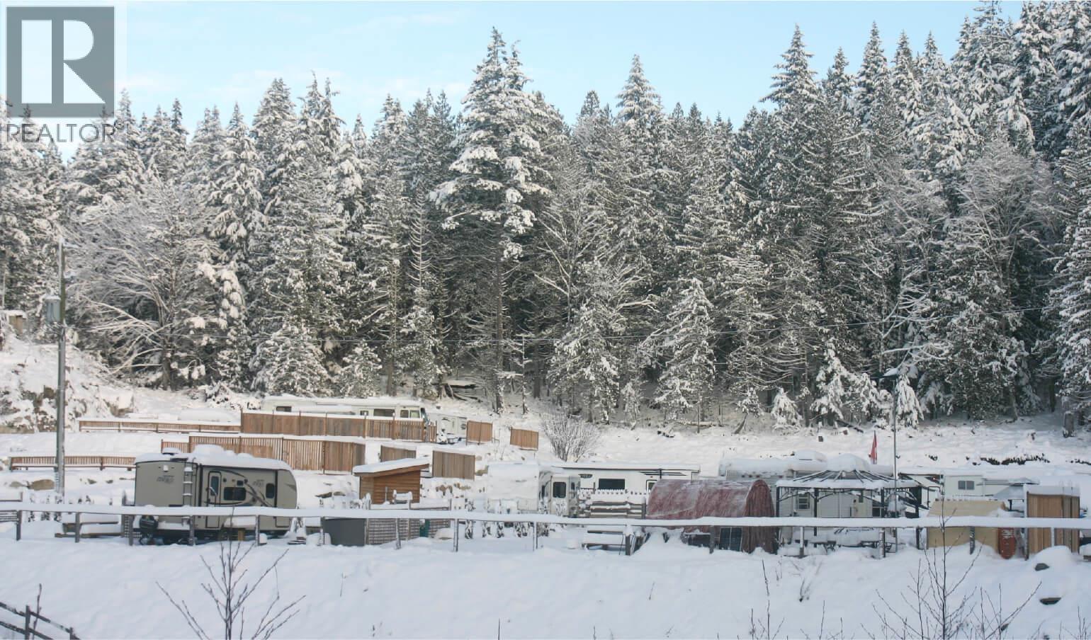 4460 Garden Bay Lake Road, Pender Harbour, British Columbia  V0N 1S0 - Photo 23 - C8081715