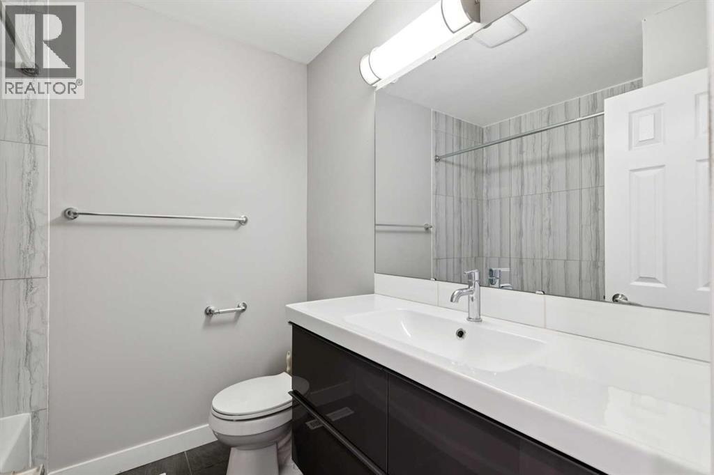 702 Kingsmere Crescent Sw, Calgary, Alberta  T2V 2H7 - Photo 17 - A2340065