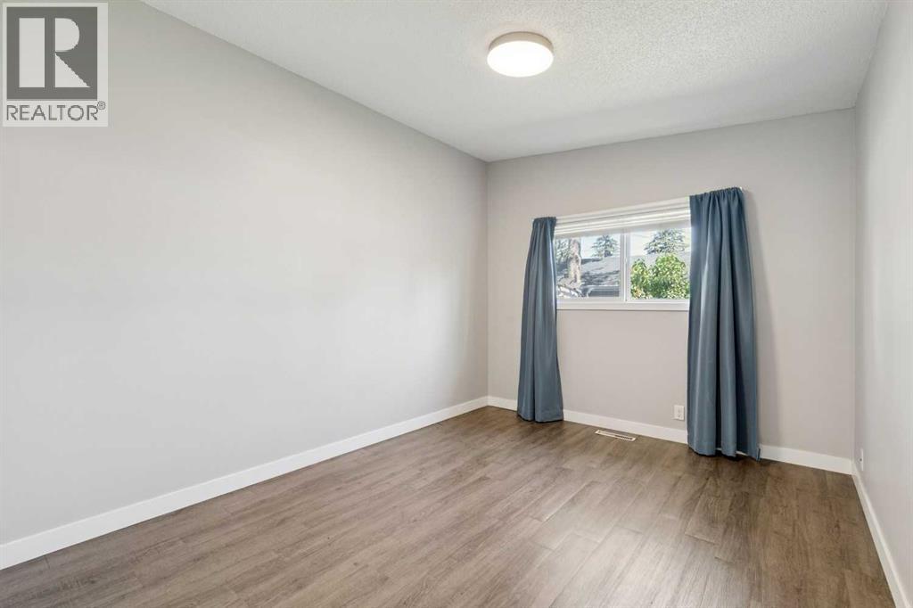 702 Kingsmere Crescent Sw, Calgary, Alberta  T2V 2H7 - Photo 14 - A2340065