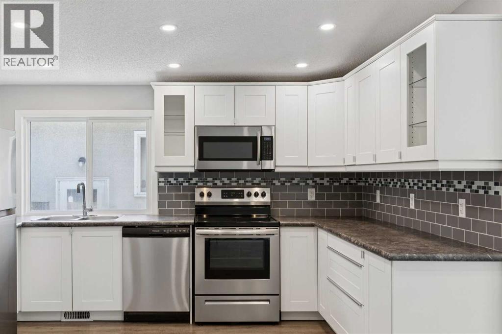 702 Kingsmere Crescent Sw, Calgary, Alberta  T2V 2H7 - Photo 10 - A2340065