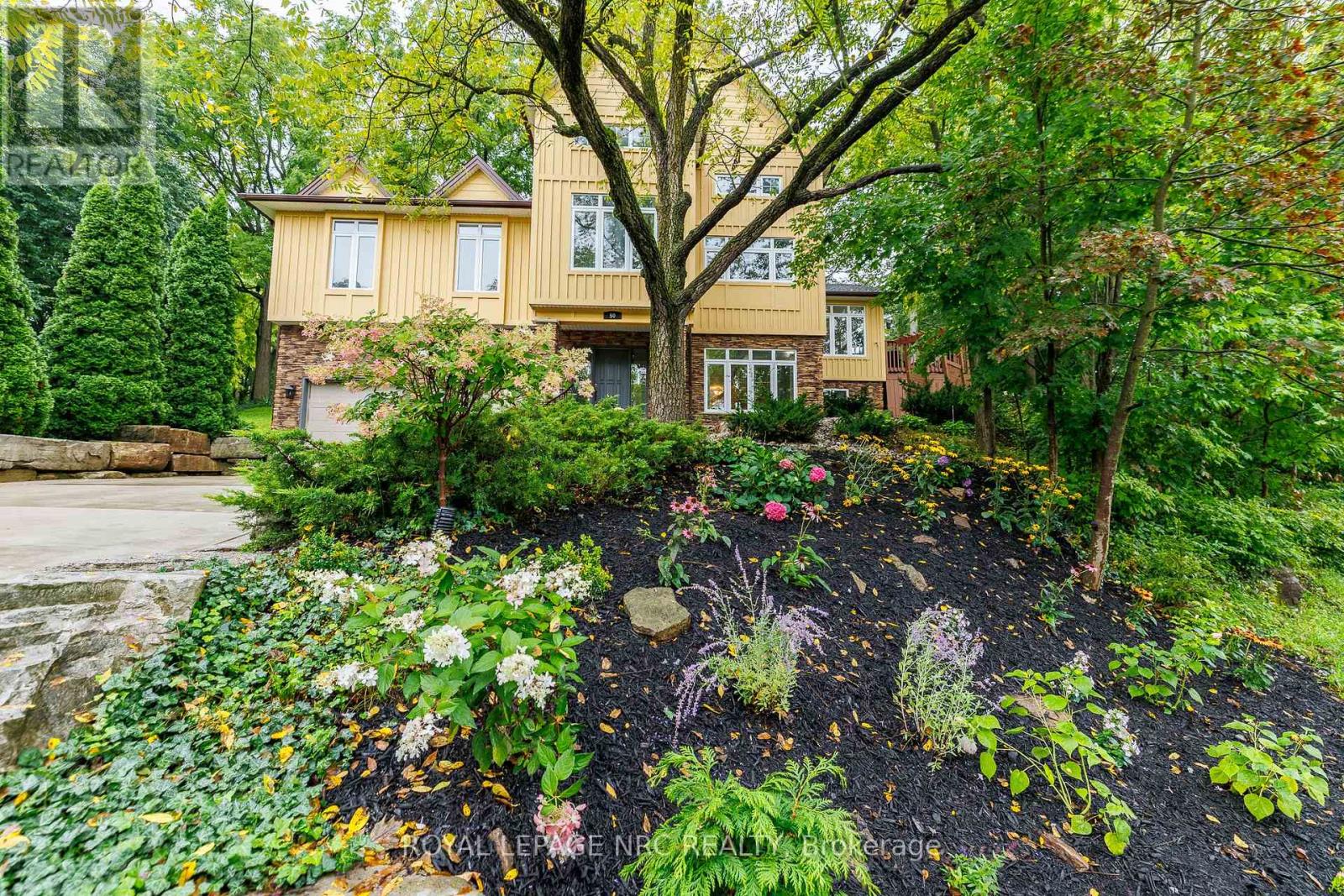 50 Tremont Drive, St. Catharines, Ontario  L2T 4A3 - Photo 2 - X13734788