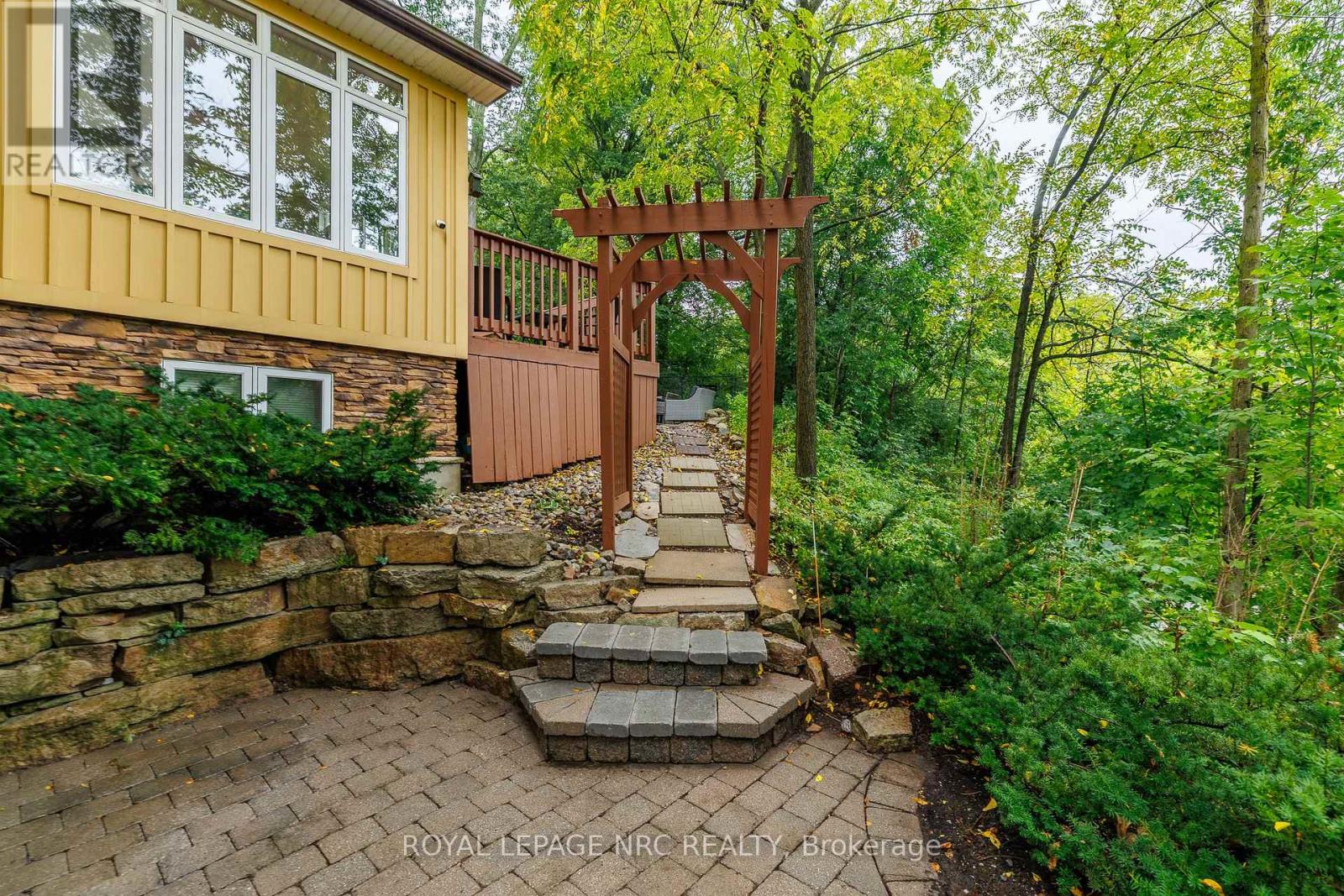 50 Tremont Drive, St. Catharines, Ontario  L2T 4A3 - Photo 42 - X13734788