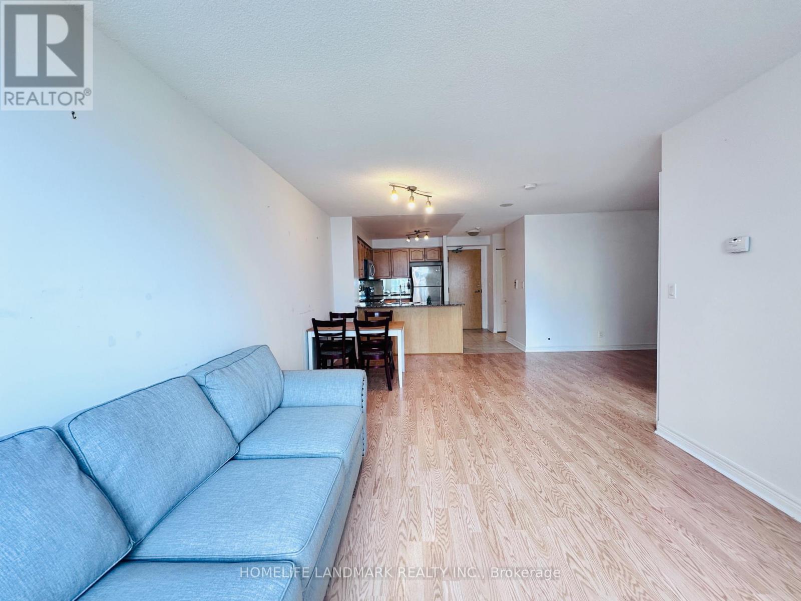 1802 - 212 Eglinton Avenue E, Toronto, Ontario  M4P 0A3 - Photo 12 - C13734794