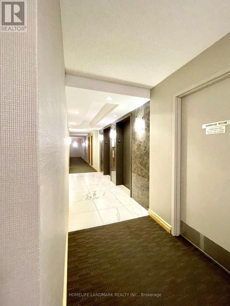 1802 - 212 Eglinton Avenue E, Toronto, Ontario  M4P 0A3 - Photo 22 - C13734794
