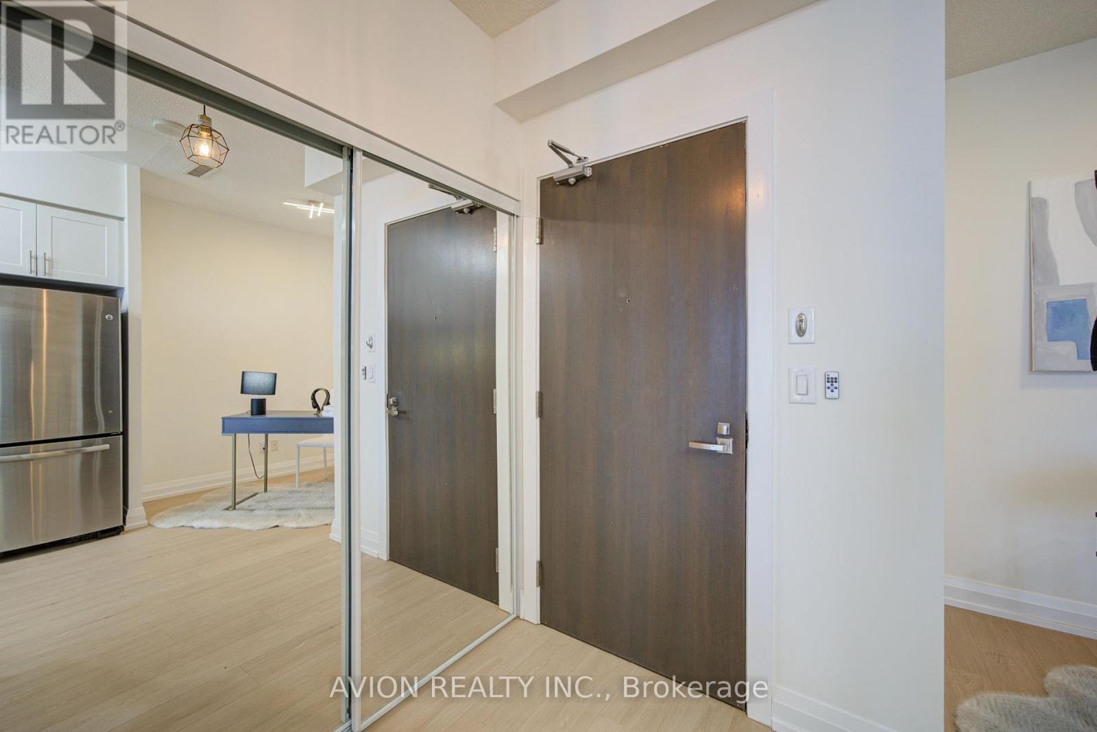 2409 - 7171 Yonge Street, Markham, Ontario  L3T 0C8 - Photo 4 - N13734814