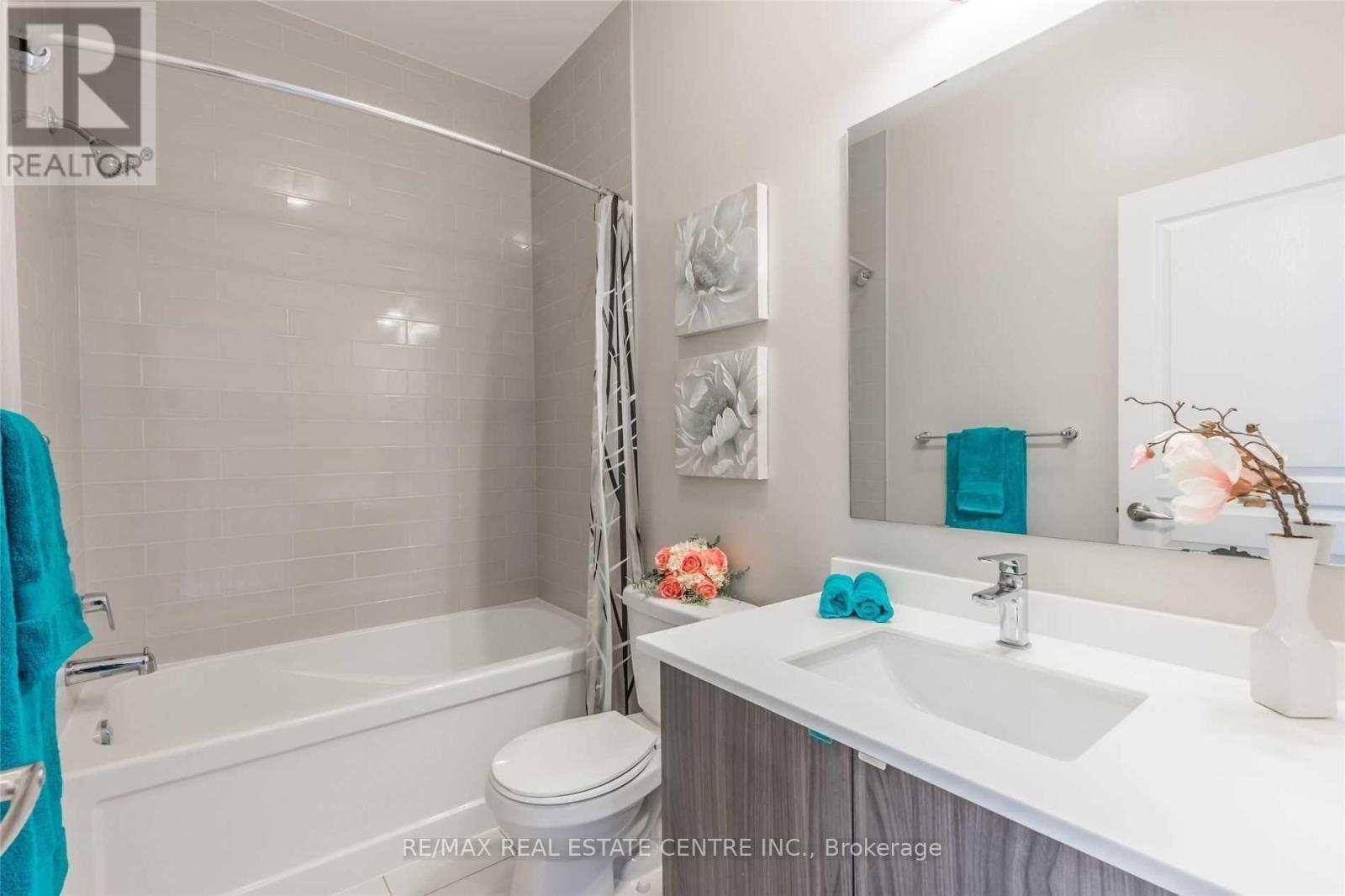 181 Sabina Drive, Oakville, Ontario  L6H 0L4 - Photo 16 - W13734810