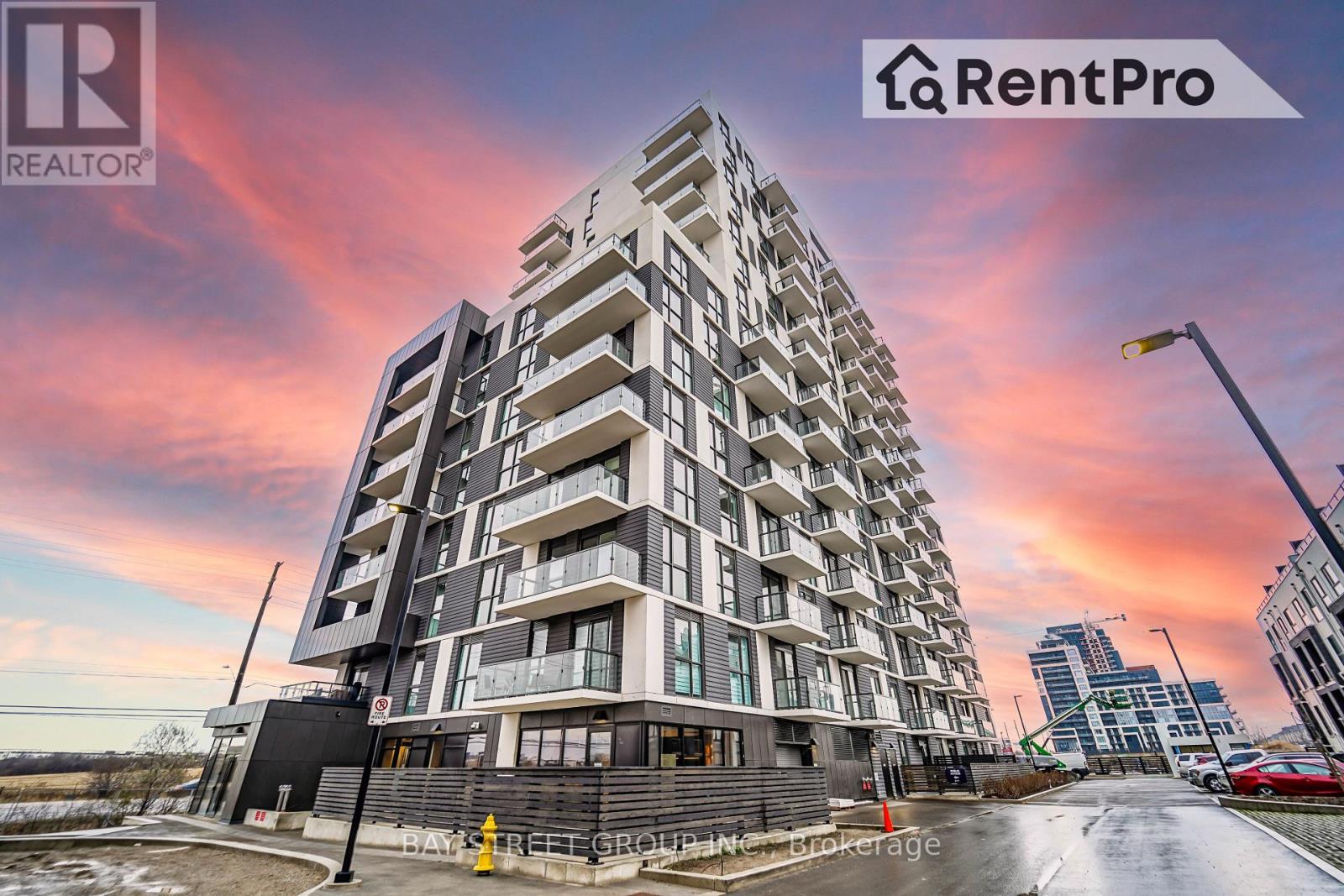 1305 - 345 WHEAT BOOM DRIVE, Oakville, Ontario