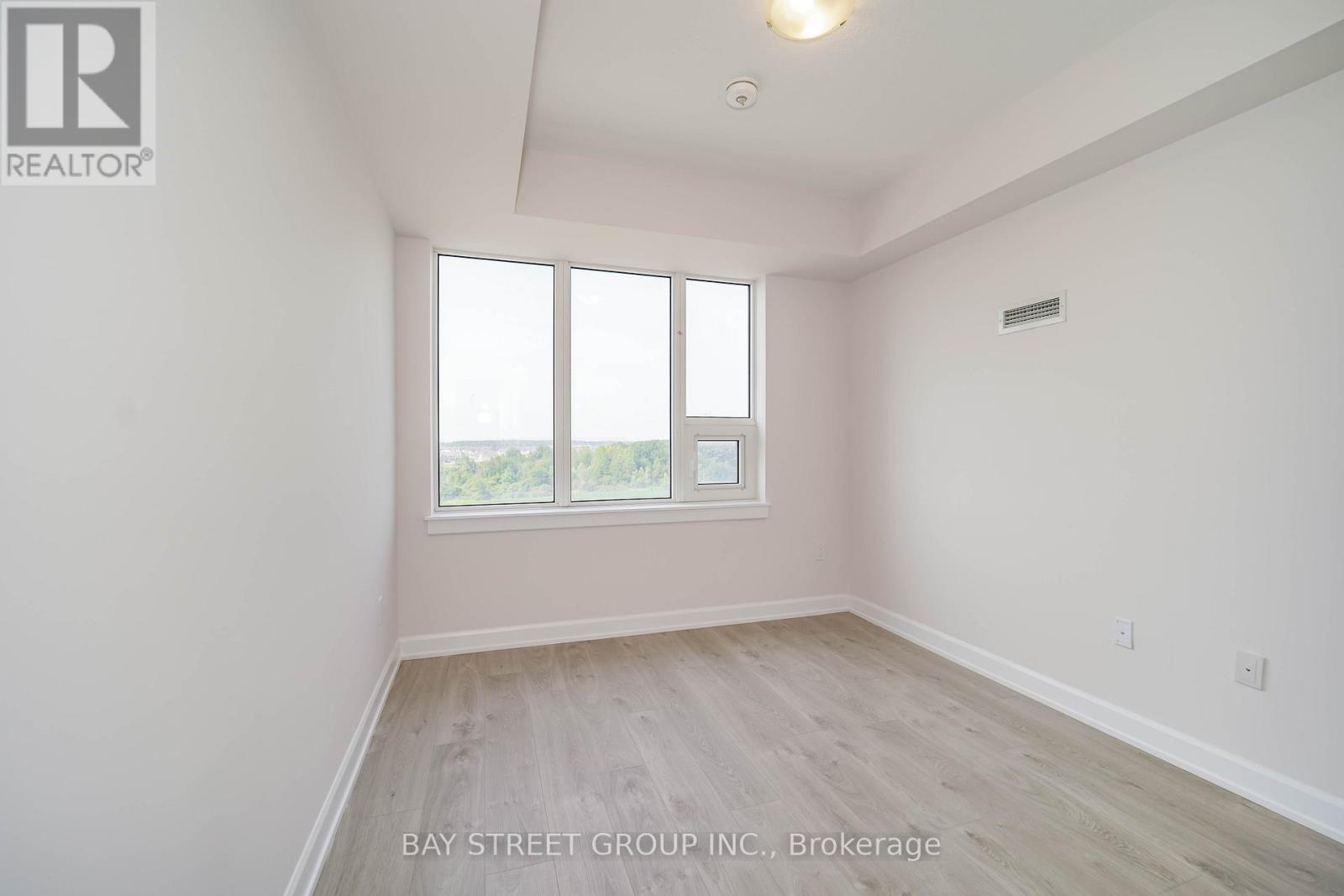717 - 3200 William Coltson Avenue, Oakville, Ontario  L6H 7W6 - Photo 12 - W13734830
