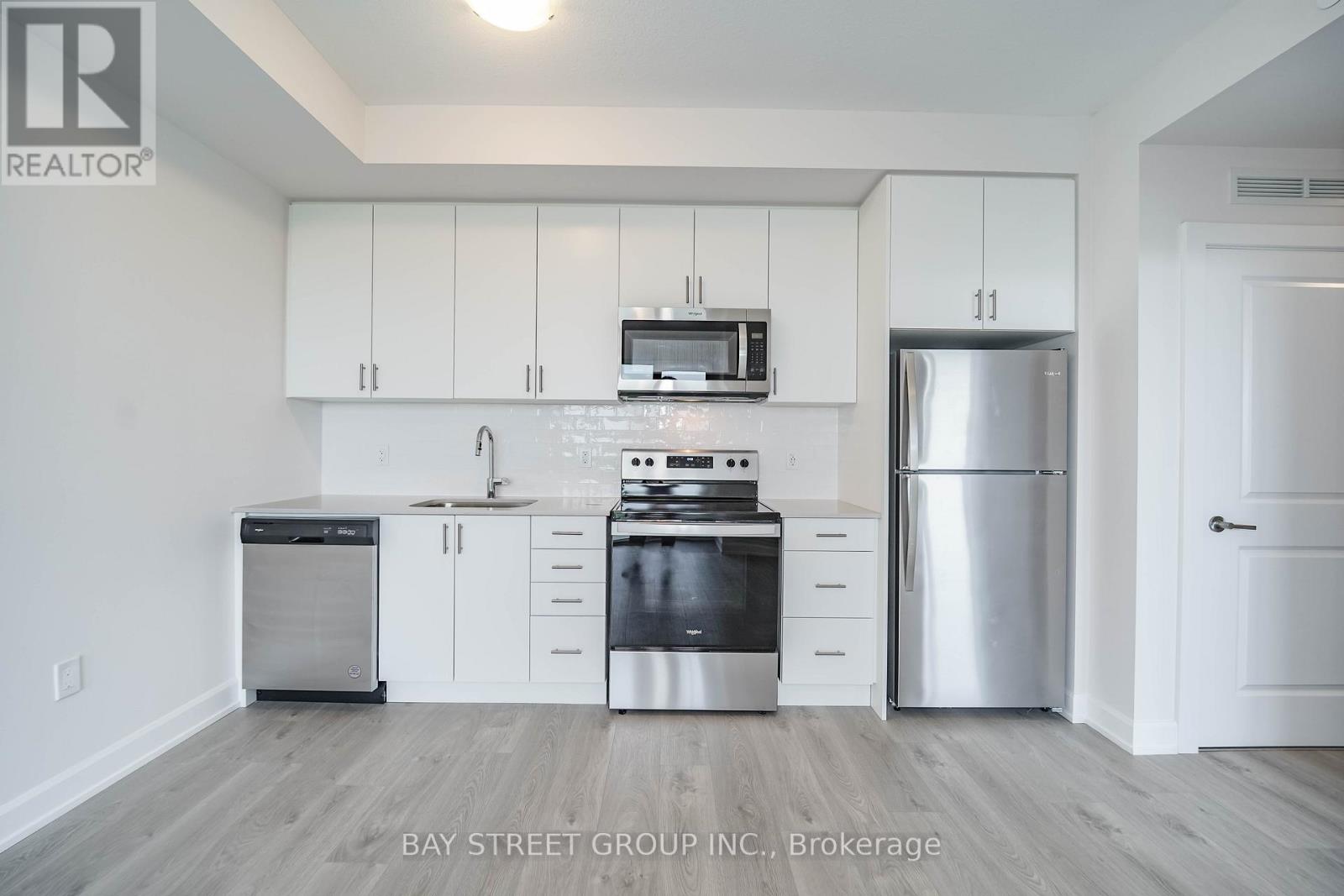 717 - 3200 William Coltson Avenue, Oakville, Ontario  L6H 7W6 - Photo 18 - W13734830