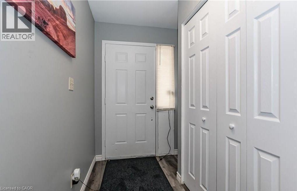 111 Traynor Avenue Unit# 16, Kitchener, Ontario  N2C 2N1 - Photo 2 - 40859983