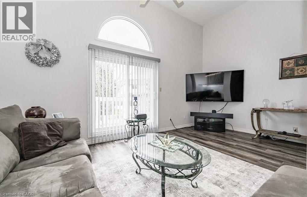 111 Traynor Avenue Unit# 16, Kitchener, Ontario  N2C 2N1 - Photo 5 - 40859983