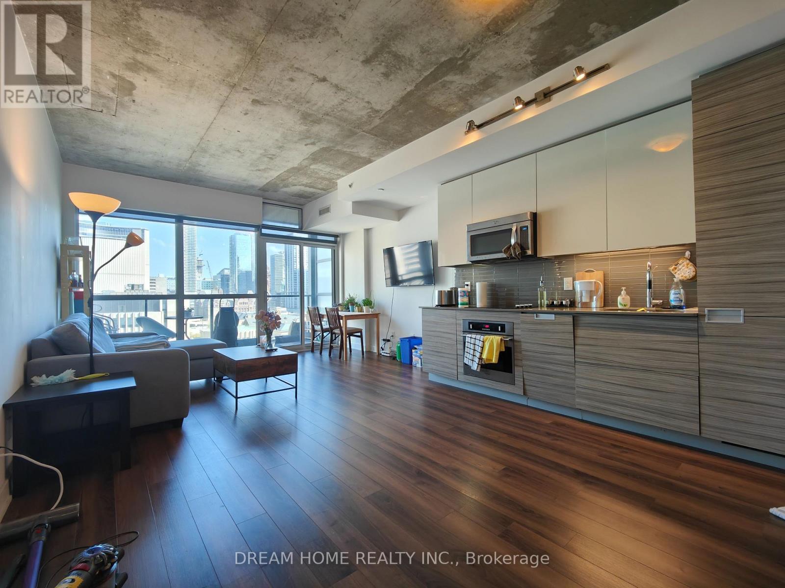1109 - 210 Simcoe Street, Toronto, Ontario  M5T 0A9 - Photo 4 - C13734836