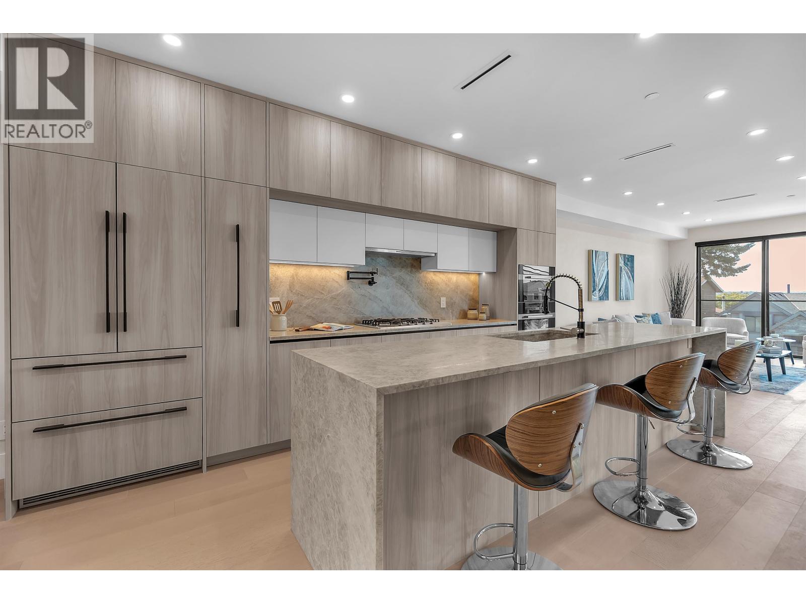 502 E 5th Street, North Vancouver, British Columbia  V7L 1M4 - Photo 5 - R3146359