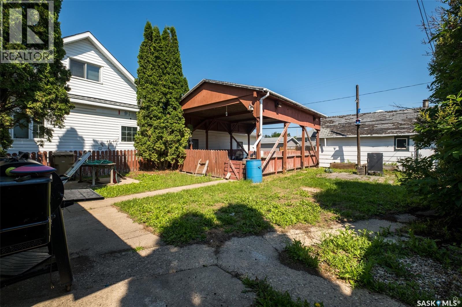 204 2nd Avenue E, Shellbrook, Saskatchewan  S0J 2E0 - Photo 24 - SK046823