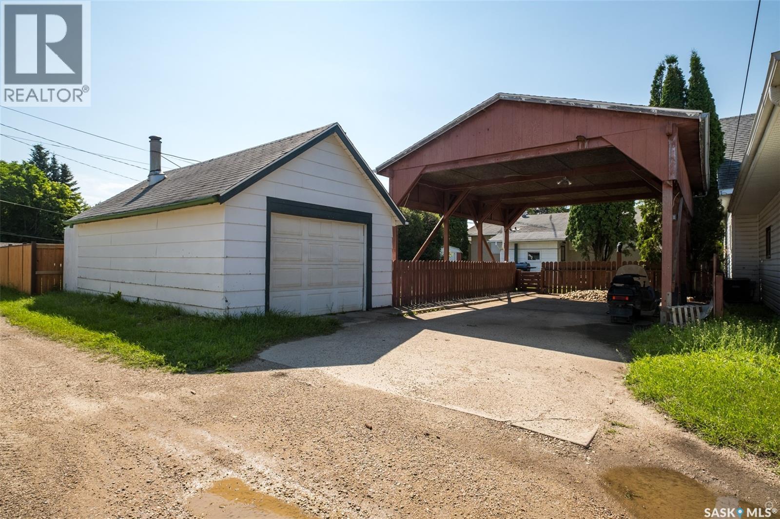 204 2nd Avenue E, Shellbrook, Saskatchewan  S0J 2E0 - Photo 28 - SK046823
