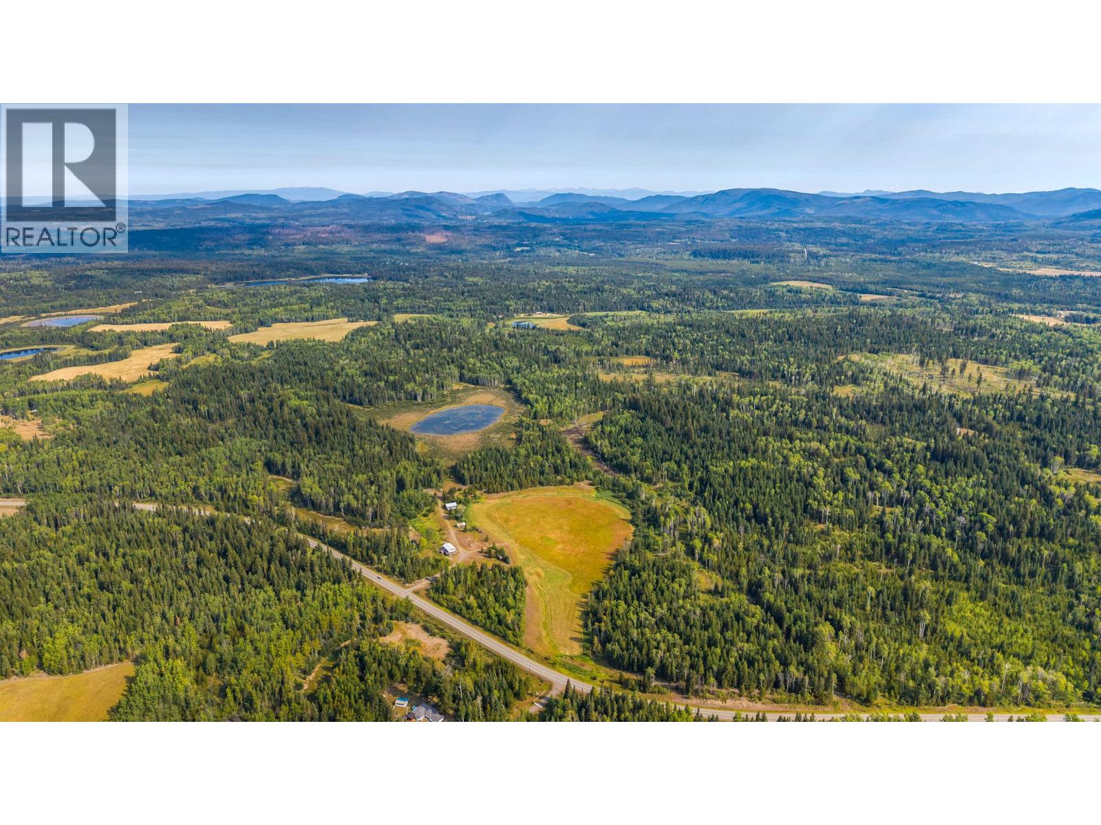 7435 Little Fort 24 Highway, 100 Mile House, British Columbia  V0K 1X1 - Photo 33 - R3137100